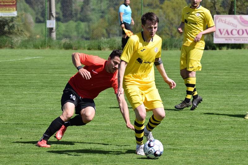 Fotbalová I.B třída: Vacov - Lhenice 1:1 (0:0).