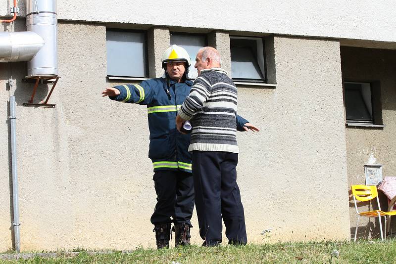 Výbuch v Lenoře zdemoloval obytný dům. Foto: Deník/Stanislav Falář