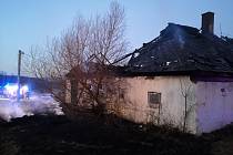 Požár domu ve Zdíkově, místní části obce Žírec na Prachaticku.