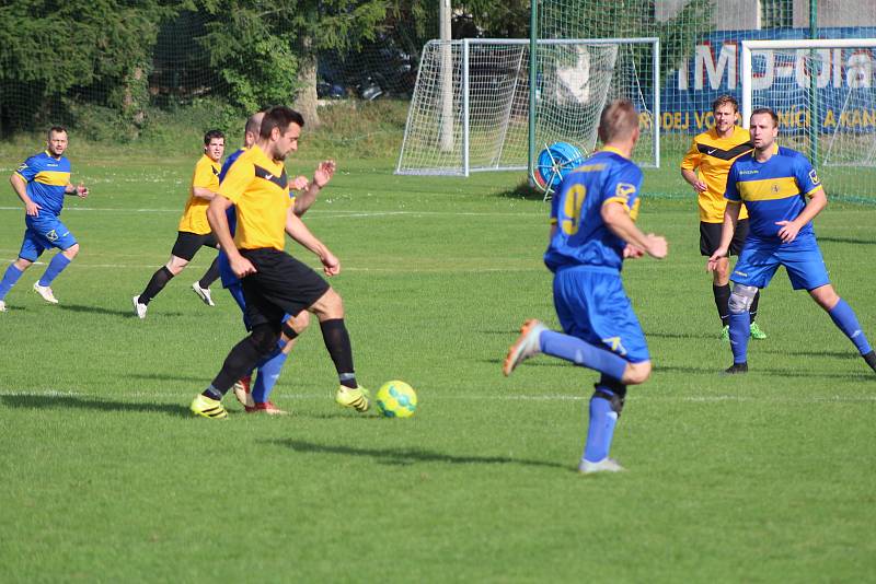 Fotbalový OP Prachaticka: Vlachovo Březí - Vacov B 2:2.