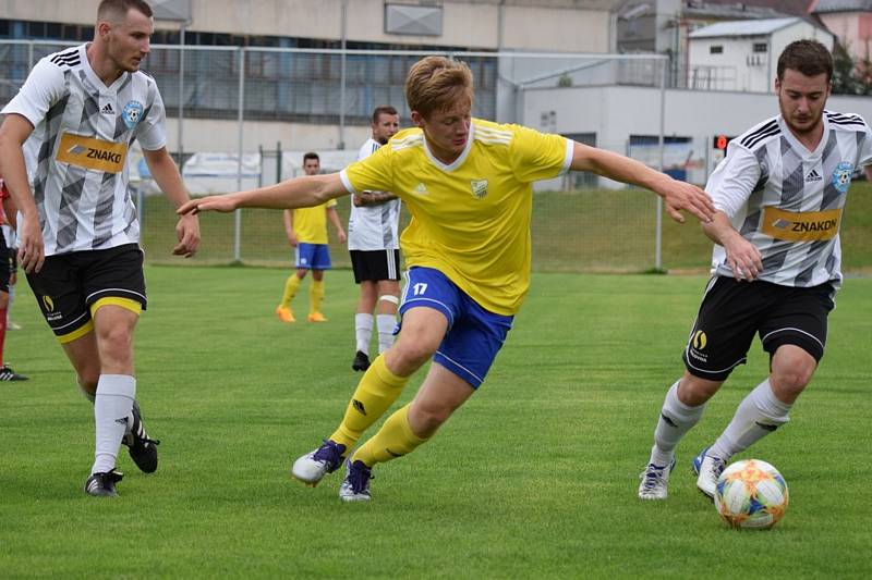 Fotbalová příprava: Šumavan Vimperk - Znakon Sousedovice 1:5 (0:2).