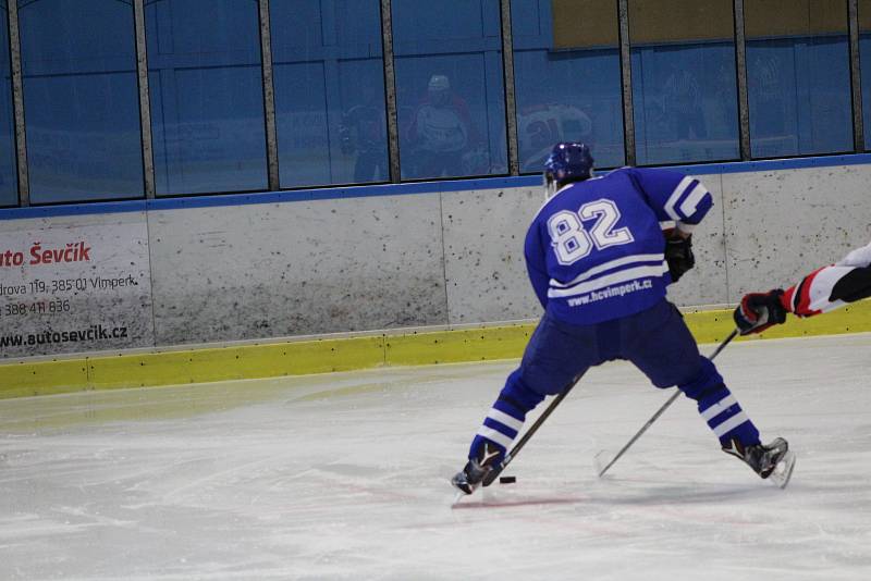 Hokejová příprava: HC Vimperk - HC Strakonice 4:1.