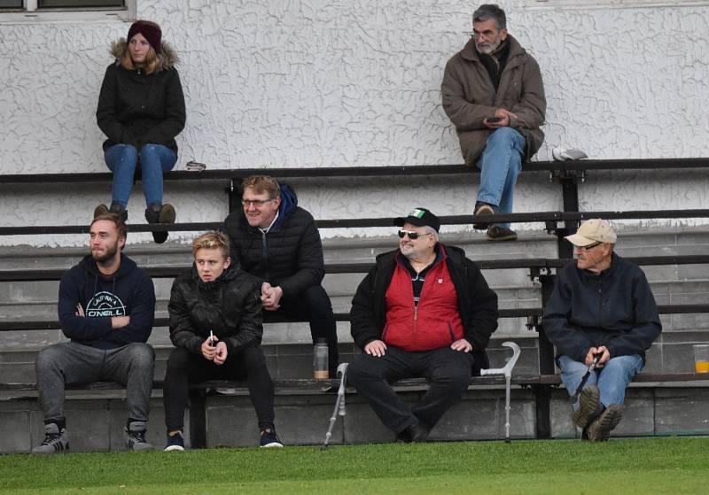 Fotbalová B třída: Strunkovice - Stachy 7:0.