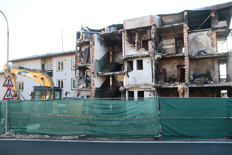 Demolice vybuchlého objektu v Lenoře začala ve čtvrtek 5. prosince.