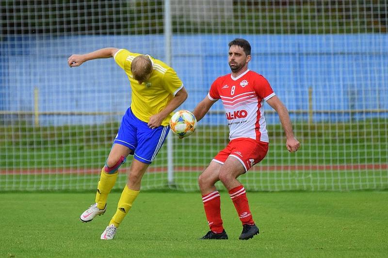 Fotbalová A třída: Vimperk - Semice 3:1.