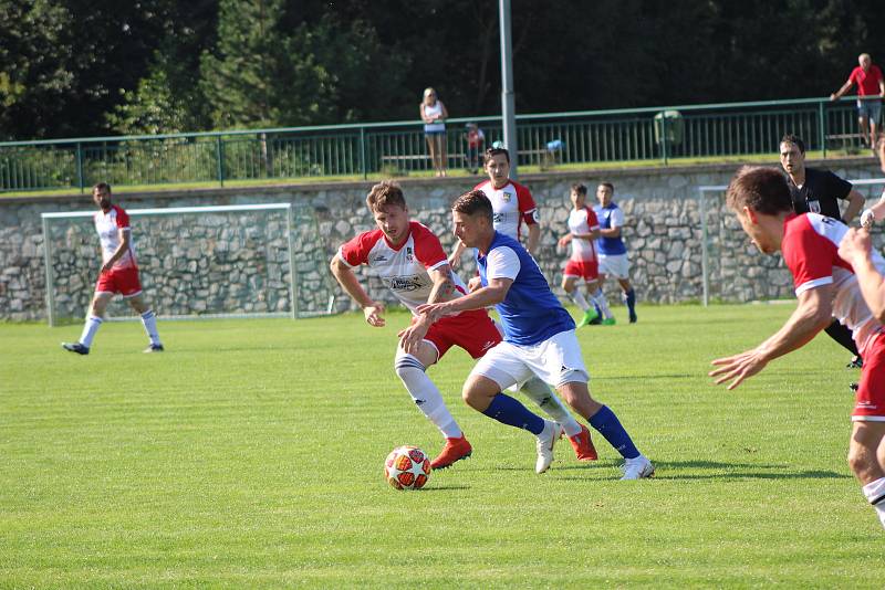 Fotbalový kraj: Lažiště - Třeboň 1:1.