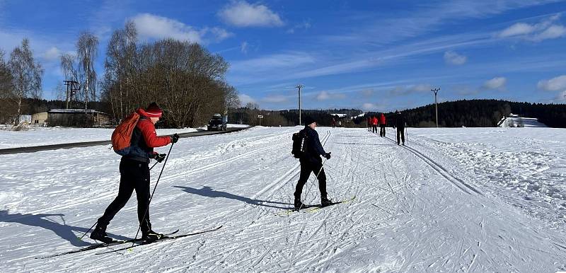 Víkendové počasí ve Frymburku, který láká na téměř dvacet kilometrů stopy vhodné pro skate i klasiku