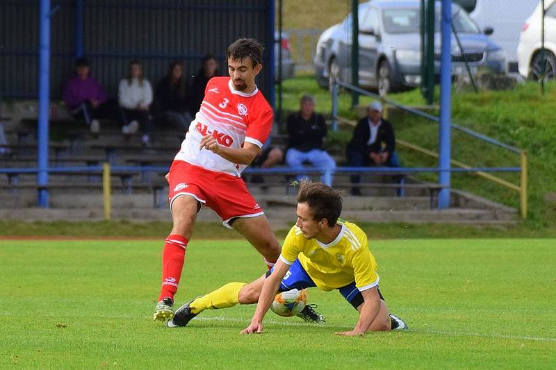 Fotbalová A třída: Vimperk - Semice 3:1.