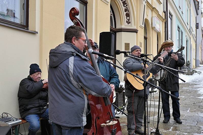 Masopustní průvod se prošel Vimperkem.