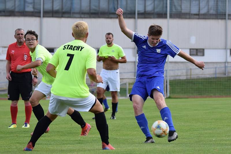 Přípravný fotbal: Šumavan Vimperk - Sokol Stachy 5:0 (4:0).