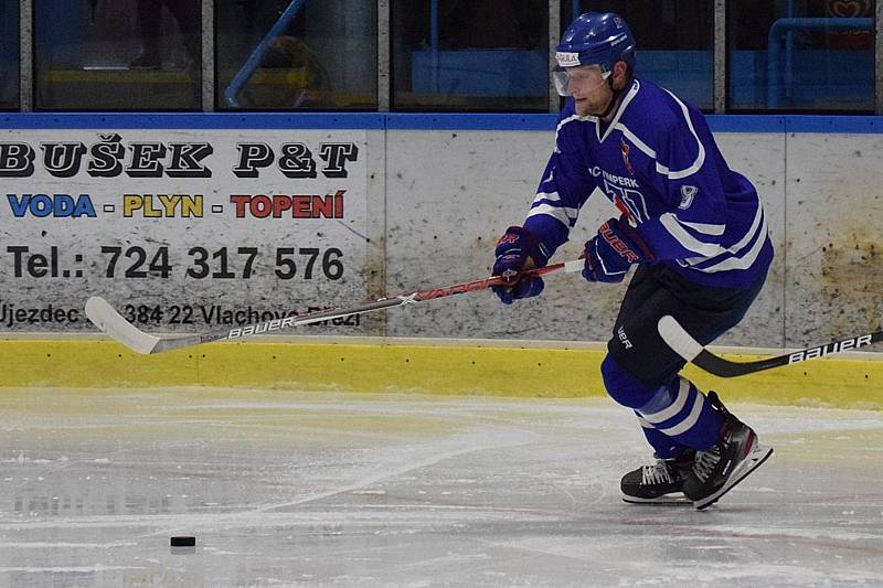 KL ledního hokeje: HC Vimperk - TJ Bpžetice 9:0 (3:0, 3:0, 3:0).