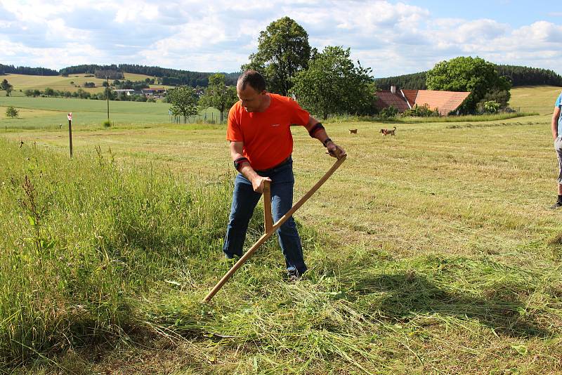 Chlapi soutěžili o titul Nejlepší sekáč.