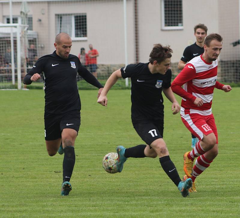 Fotbalová I.A třída: Lhenice - Dolní Dvořiště 1:3 (0:2).