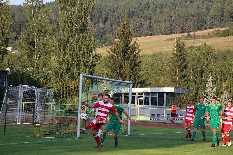 Fotbalová I.A třída: Prachatice - Lhenice 2:1.