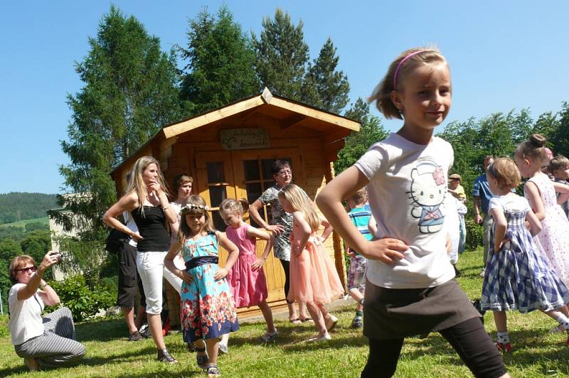 Budoucí školáci se loučili s mateřskou školou v Zahradní ulici.