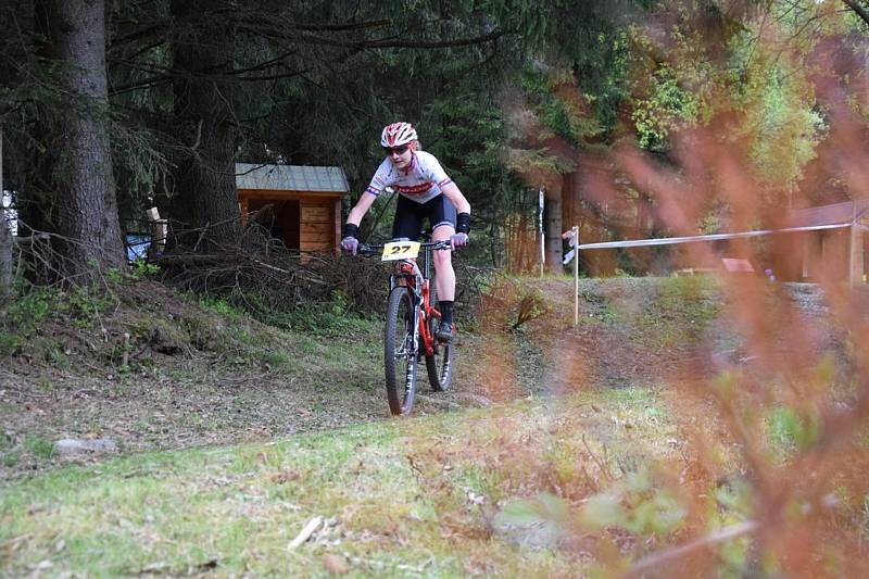 Jihočeský pohár na Zadově MTB měl skvělé obsazení i v ženských kategoriích.