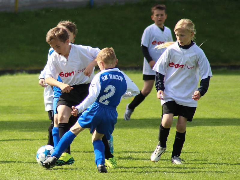 Fotbalový McDonalds cup kategorie 1. - 3. tříd na Prachaticku vyhráli kluci ze ZŠ Smetanova Vimperk.