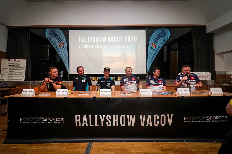 Rallyshow Vacov při premiéře zaplnila sál do poslední židle.