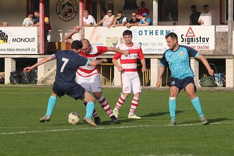 Fotbalová I.B třída: SK Lhenice - Sokol Chvalšiny 2:0 (1:0).