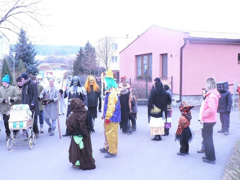 Masopustní průvod v Chlumanech.