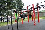 Ve Vimperku otevřeli v pátek 10. června nové hřiště pro street workout. Je první svého druhu na Prachaticku. Slavnostní otevření doplnila exhibice workoutu zástupců E.R.S. workout.