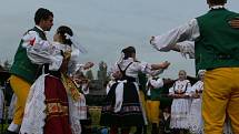 Tittlingu vládl folklor.