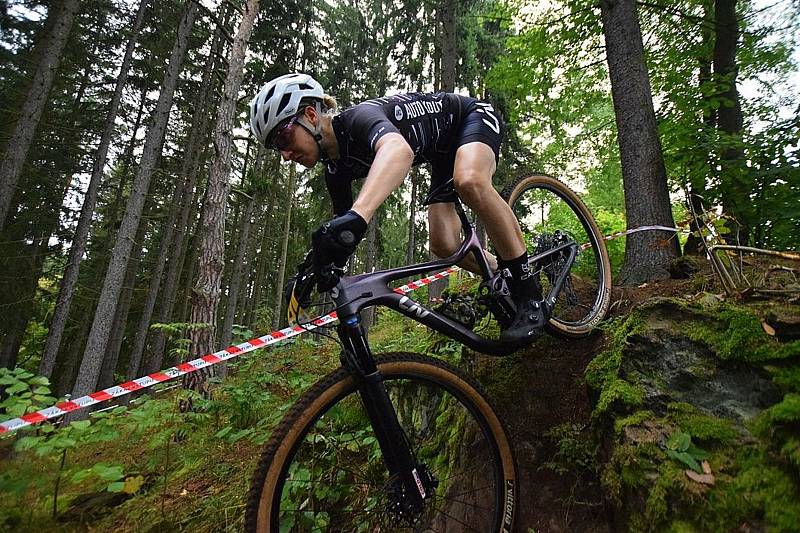 Bikeři zakončili seriál Šumavského poháru Velkou cenou Vimperka na Vodníku.