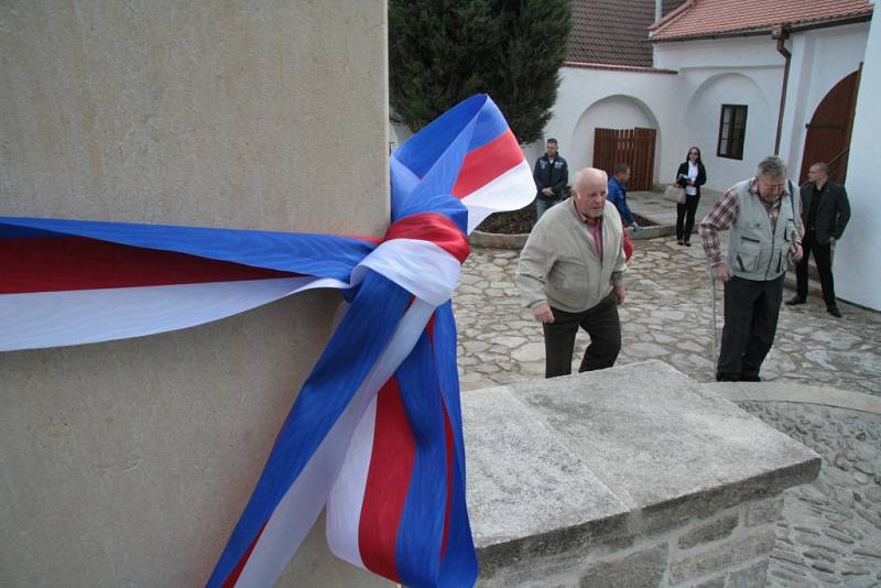 Slavnostní otevření Centra Mistra Jana Husa v Husinci.