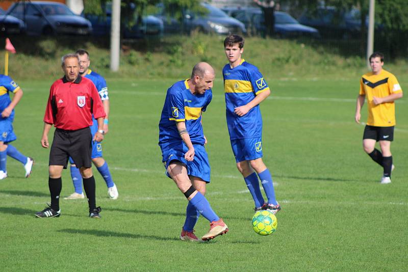 Fotbalový OP Prachaticka: Vlachovo Březí - Vacov B 2:2.