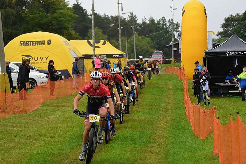 Bikeři zakončili seriál Šumavského poháru Velkou cenou Vimperka na Vodníku.