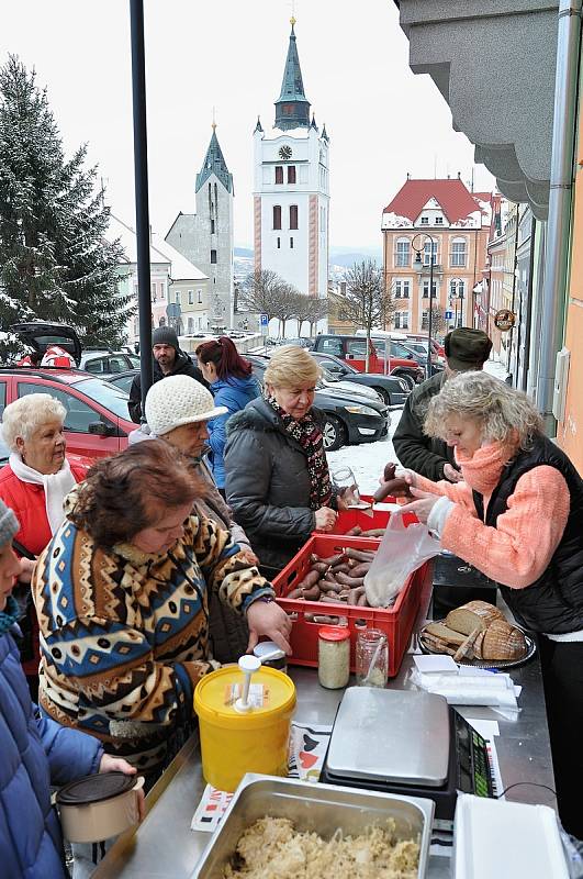 Masopustní průvod se prošel Vimperkem.