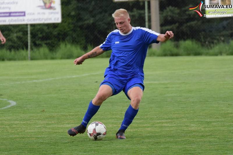 Fotbalová I.B třída: Vacov - Husinec 7:1.