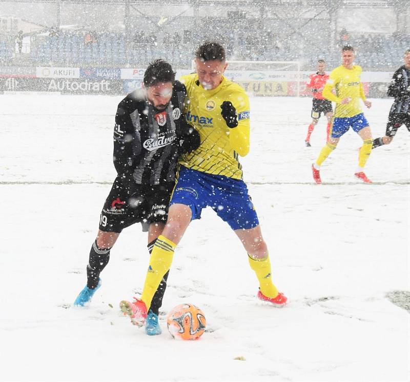 Dynamo ČB - Zlín 2:2 (1:1).