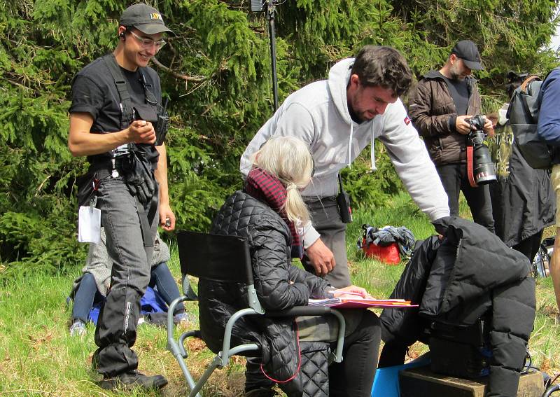 David Ondříček dokončuje natáčení trilogie Král Šumavy. Film vzniká podle knižní předlohy jihočeského spisovatele a novináře Davida Jana Žáka, Návrat krále Šumavy.