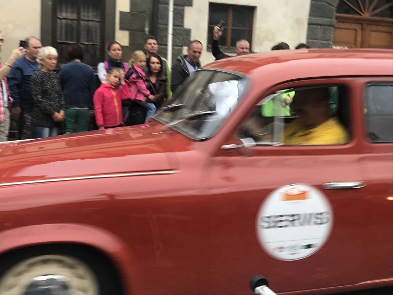 South Bohemia Classic zavítalo v pátek 6. září na prachatické Velké náměstí. A bylo na co koukat.