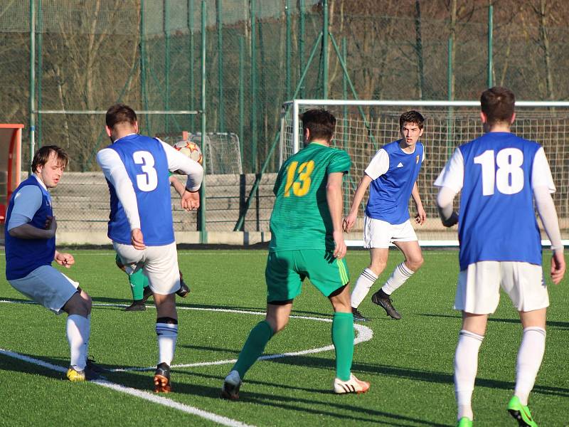 Fotbalový KP: Tatran Prachatice - Jiskra Třeboň 2:3 (2:1).