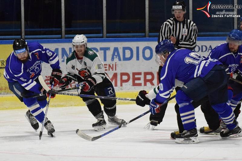 Hokejová Krajská liga: HC Vimperk - Slavoj Český Krumlov 3:5.