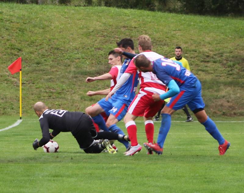 Fotbalová A třída: Lhenice - Planá u ČB 1:0.