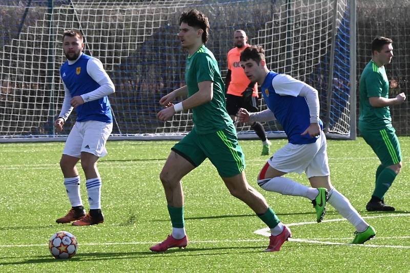 Fotbalový KP: Prachatice - Třeboň 2:3 (2:1).