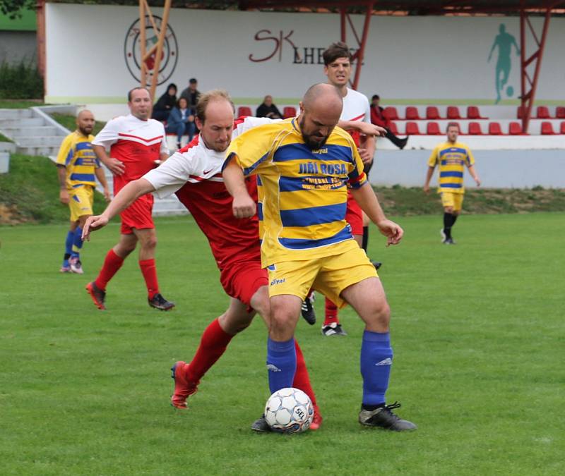 Fotbalový OP Prachaticka: Lhenice B - Nebahovy 2:2.