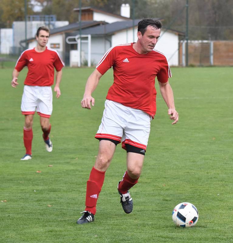 Fotbalová B třída: Strunkovice - Stachy 7:0.