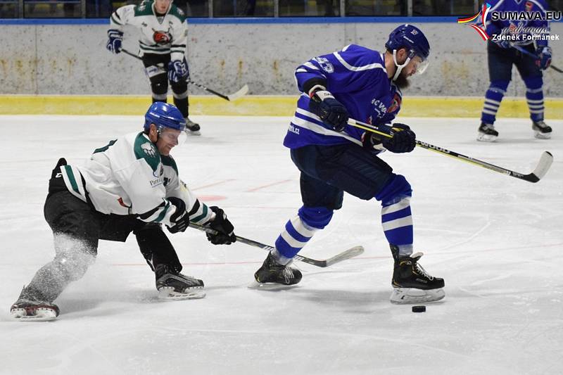 Hokejová Krajská liga: HC Vimperk - Slavoj Český Krumlov 3:5.