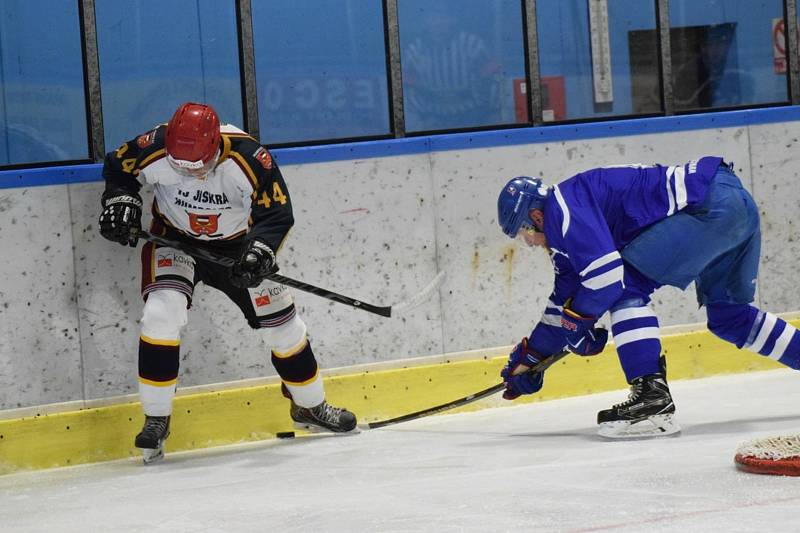 Hokejová Krajská liga: Vimperk - Humpolec 2:3.