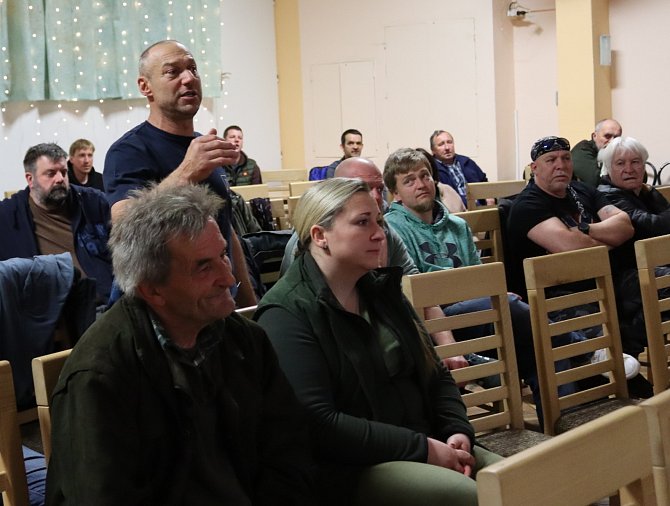 Setkání a diskuze o vlcích nejen na Šumavě se uskutečnilo ve Zbytinách.