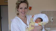 Kristýna Chvostová se v prachatické porodnici narodila v pondělí 25. listopadu v 5.55 hodin. Vážila 2,85 kilogramu. Rodiče Lucie a Luděk jsou ze Šumavských Hoštic.