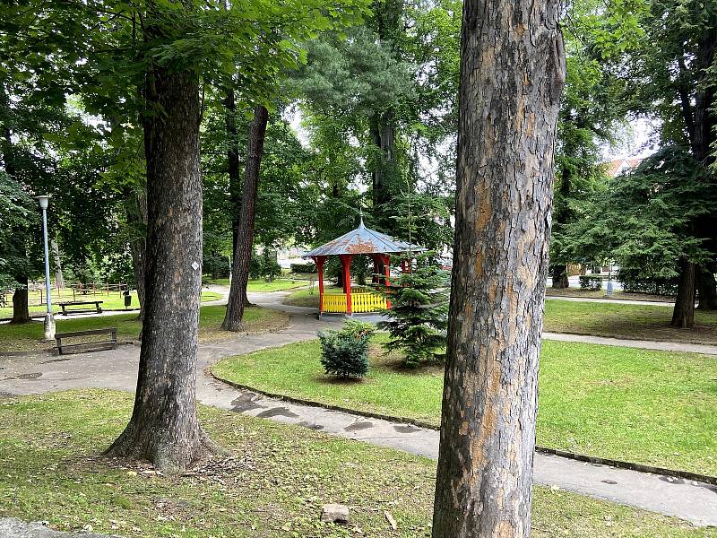 Revitalizaci Štěpánčin park v Prachaticích potřebuje jako sůl. Je ale skoro 29 milionů adekvátní částka?