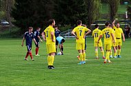 Fotbalová I.A: Čkyně - Strunkovice 0:3 (0:2).