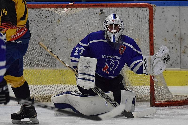 KL ledního hokeje: HC Vimperk - TJ Bpžetice 9:0 (3:0, 3:0, 3:0).