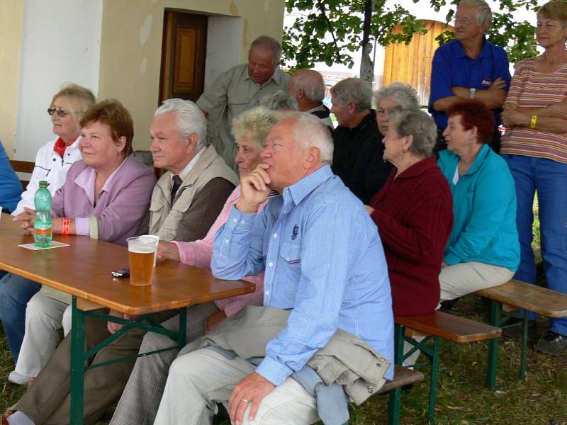 Víkend patřil v Jámě desátému Hudebnímu festivalu pod lípou. 