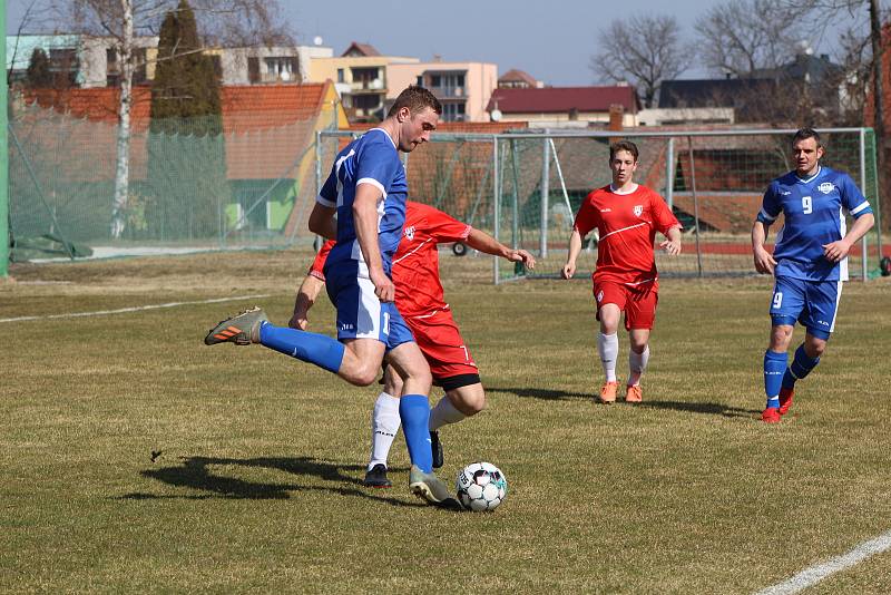 Fotbalová I.A třída: Netolice - Semice 1:2.